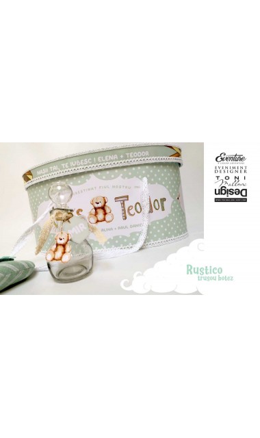 Trusou de botez cu ursuletul brun si buline pe fundal verde menta, Rustico 15